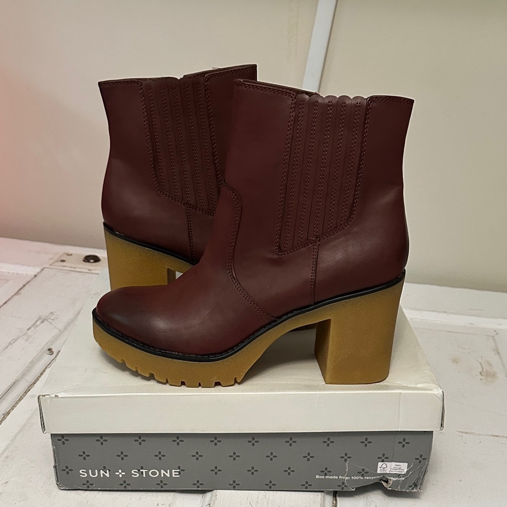 Sun + Stone Women's Mahogany Heeled Boots - Picture 5 of 6